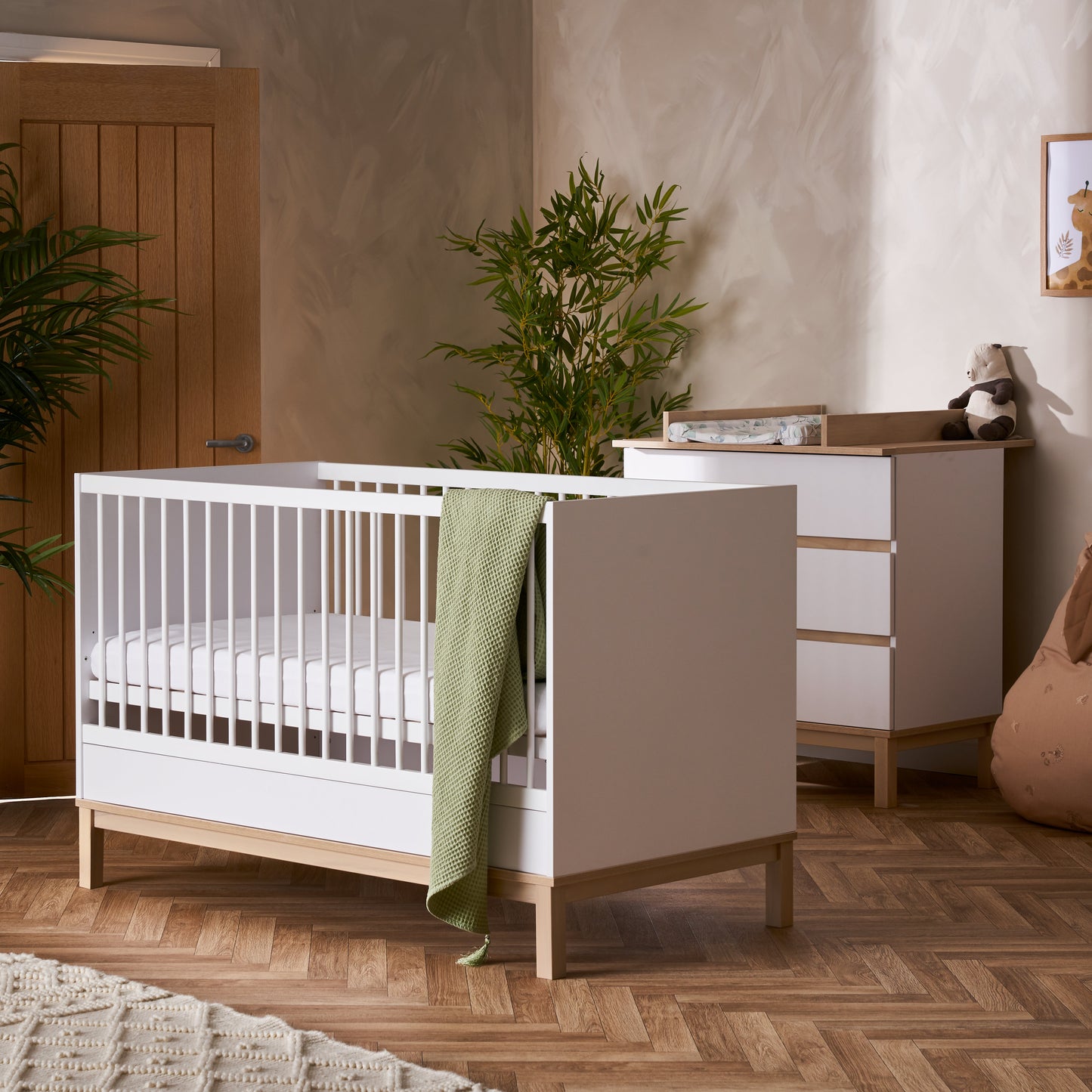 Obaby Astrid 2 Piece Room Set - White