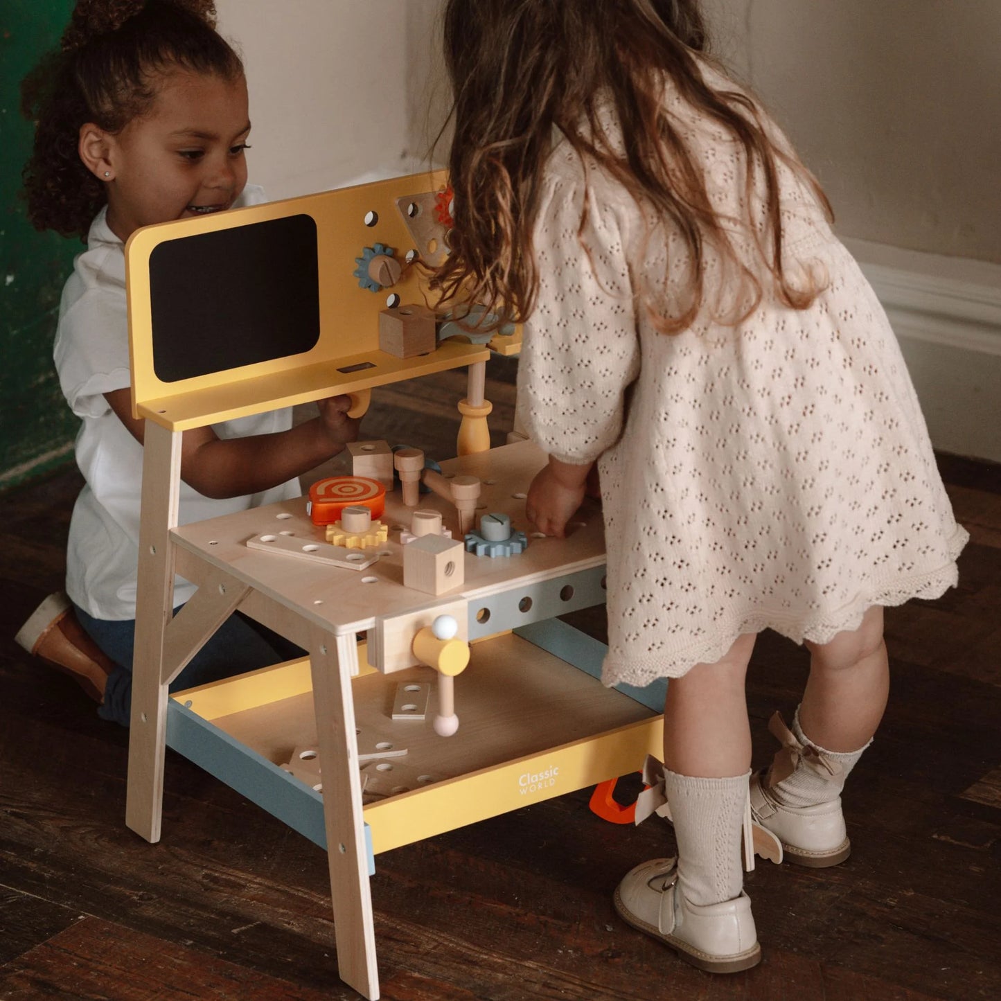 Classic World Modern Tool Bench