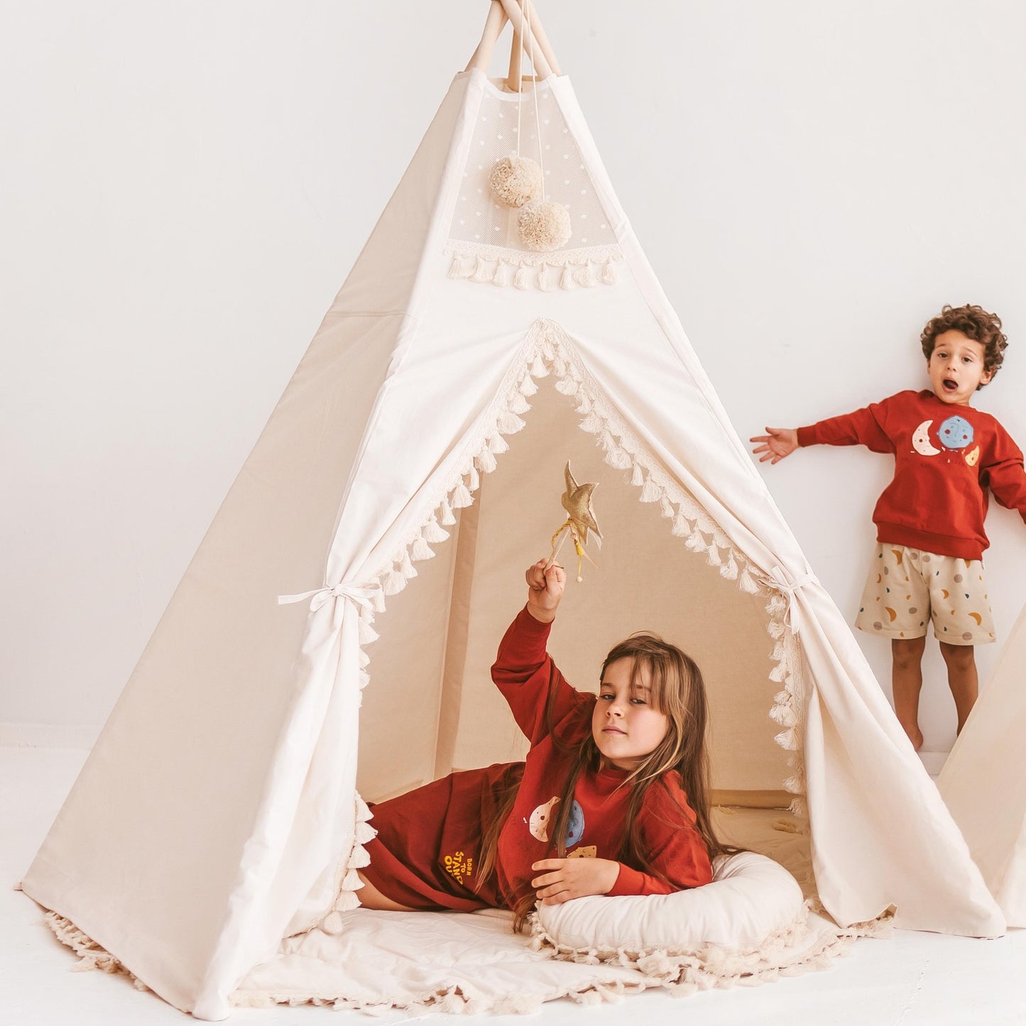 MINICAMP Extra Large Indoor Teepee Tent with Tassels Decor in Boho Style