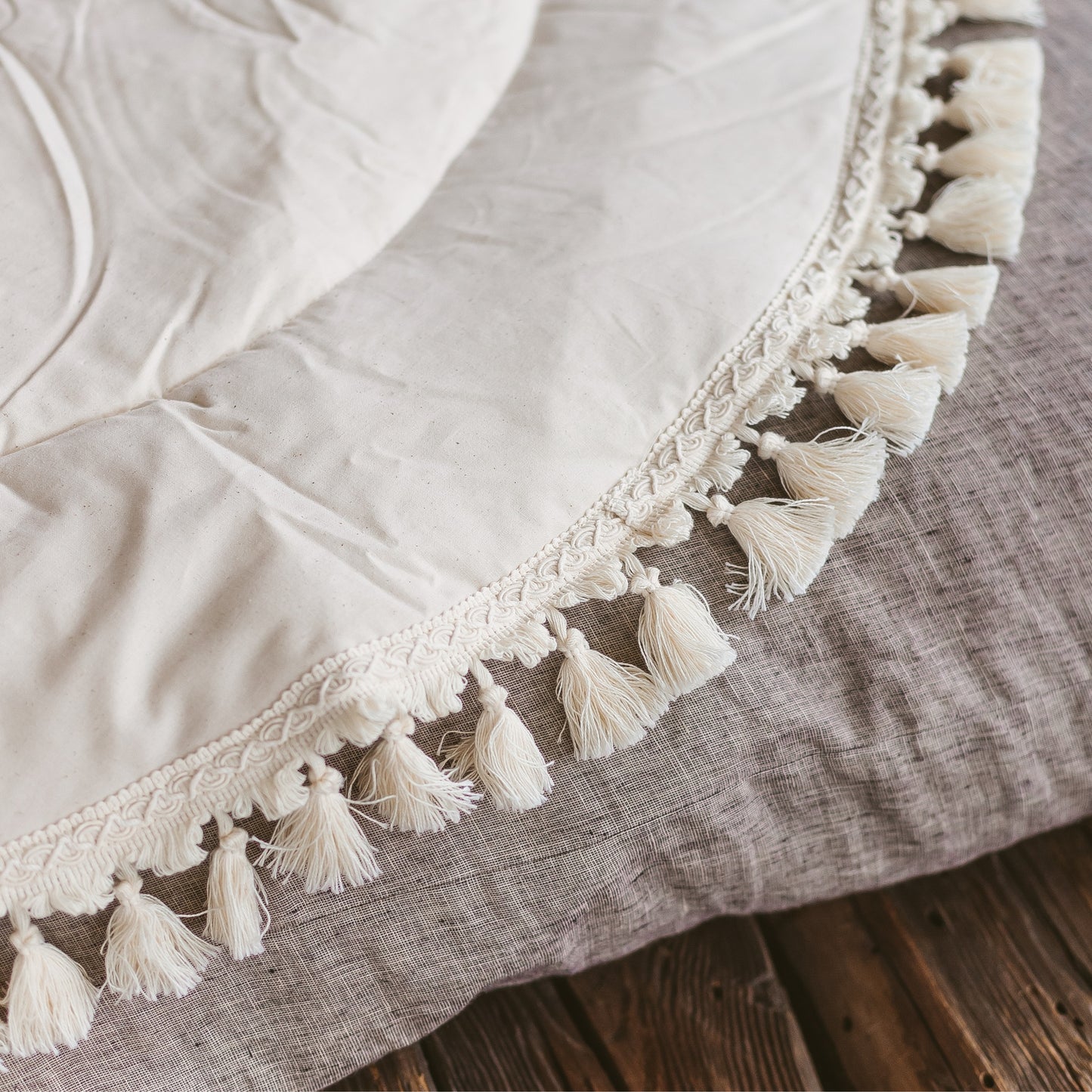 MINICAMP Kids Playmat with Tassel Border