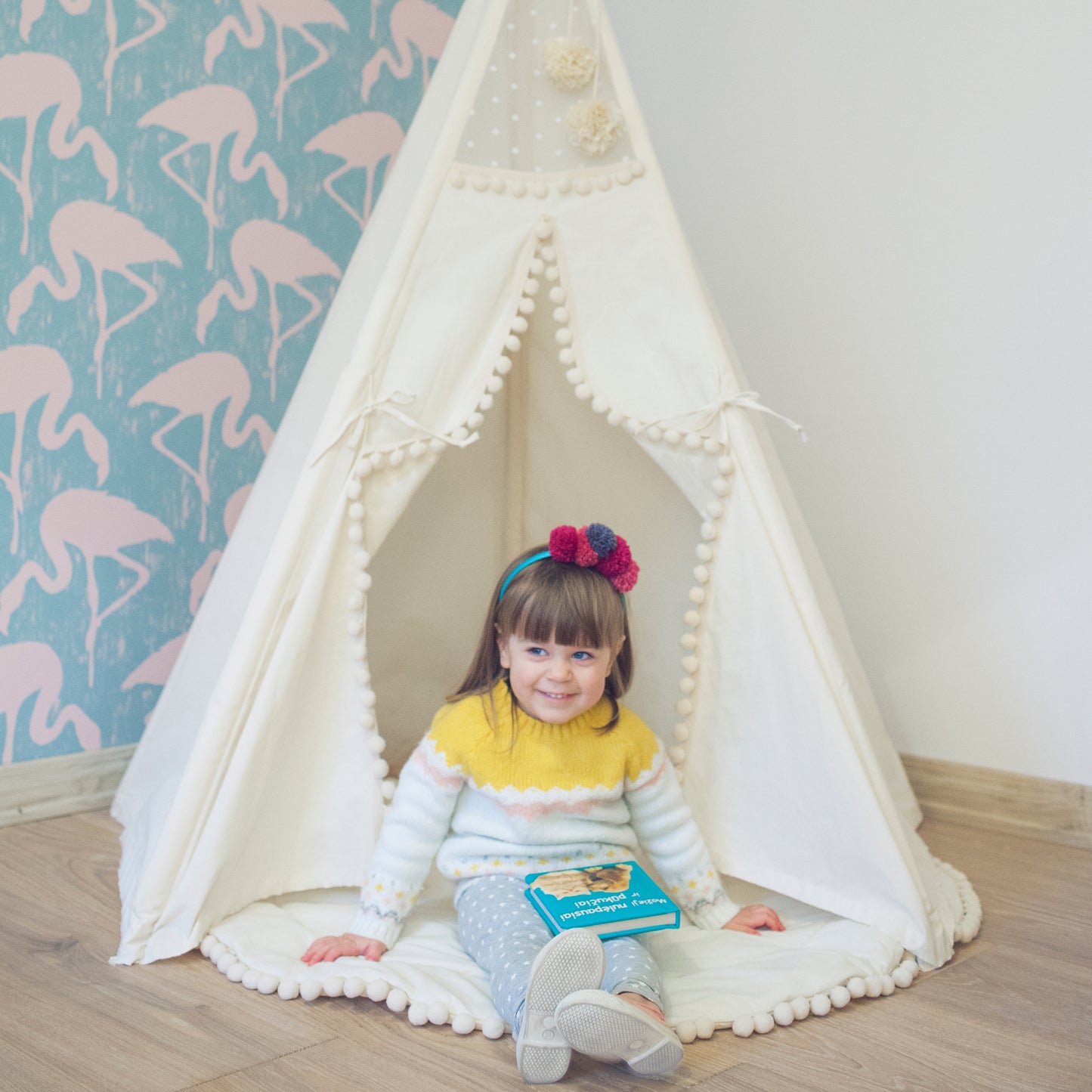 MINICAMP Original Play Tent with Pompoms