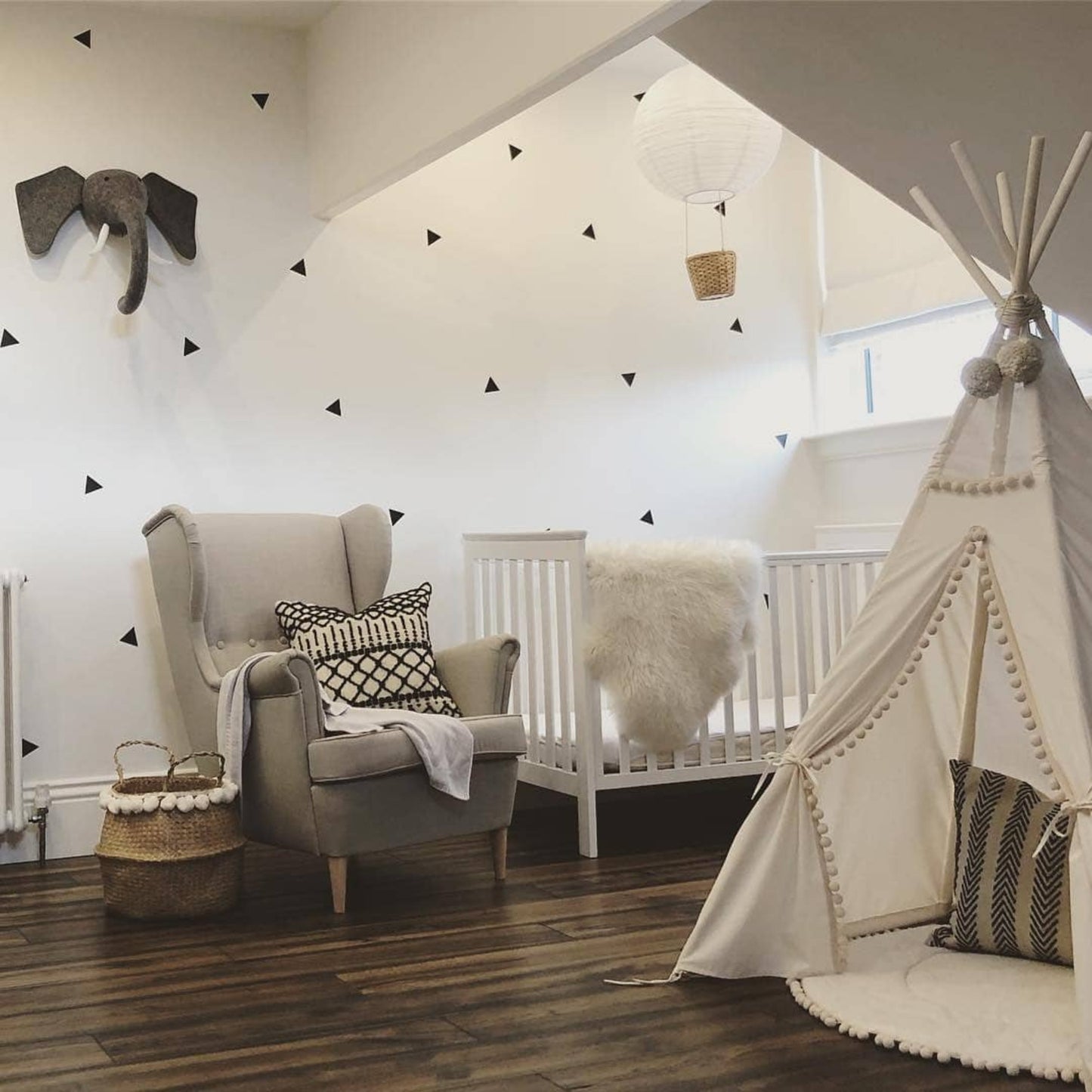 MINICAMP Original Play Tent with Pompoms