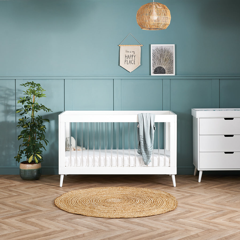 Obaby Maya 2 Piece Room Set - White with Acrylic