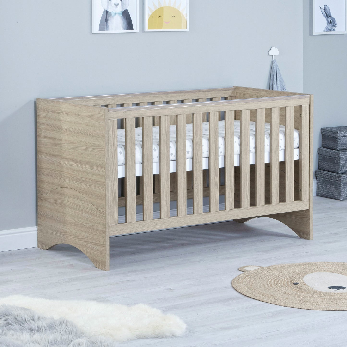 Babymore Veni Cot Bed - Oak
