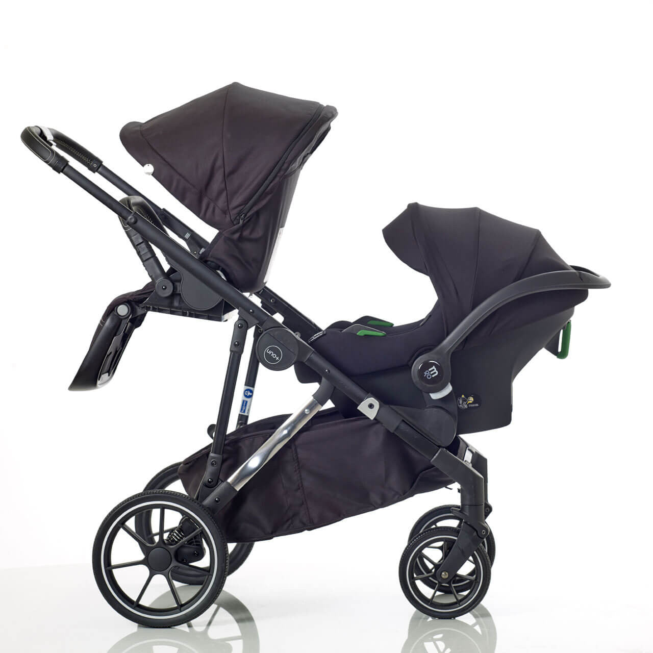 Mee-go Uno+ 3-in-1 Travel System Black/Chrome