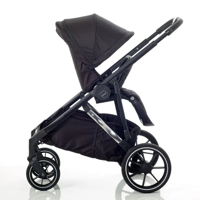 Mee-go Uno+ 2-in-1 Pram & Accessories Black/Chrome