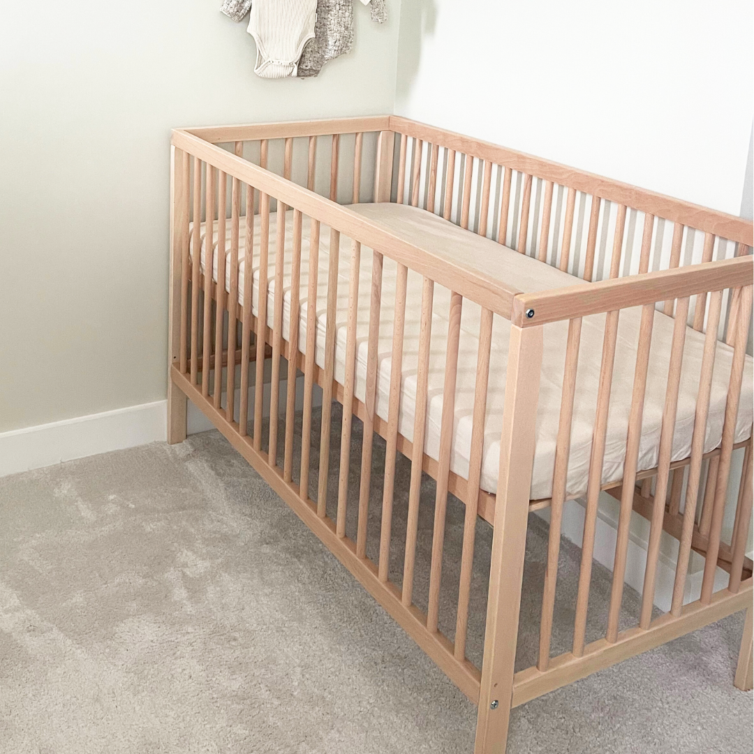 Mokee Mini Cot Bed (120 x 60) - Beech